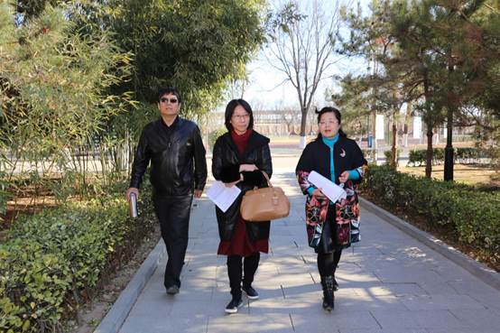 说明: C:\Users\Administrator\Desktop\视导\领导\IMG_3399.JPG