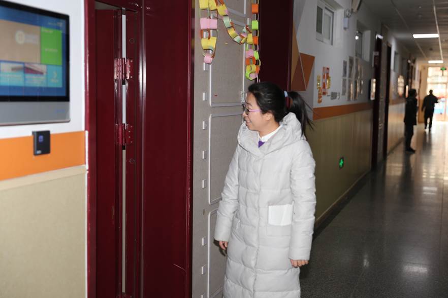 说明: C:\Users\Administrator\Desktop\最美教师选\IMG_0261.JPG