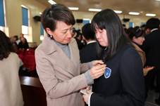 说明: F:\高三成人仪式\2019年2月28日成人仪式暨百日誓师1\2019年2月28日成人仪式暨百日誓师\IMG_2681.JPG