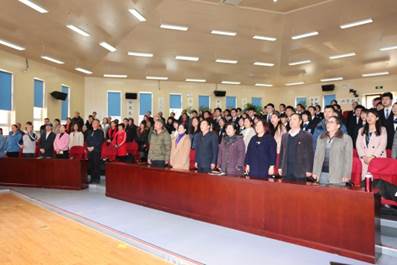说明: F:\高三成人仪式\2019年2月28日成人仪式暨百日誓师1\2019年2月28日成人仪式暨百日誓师\IMG_2626.JPG